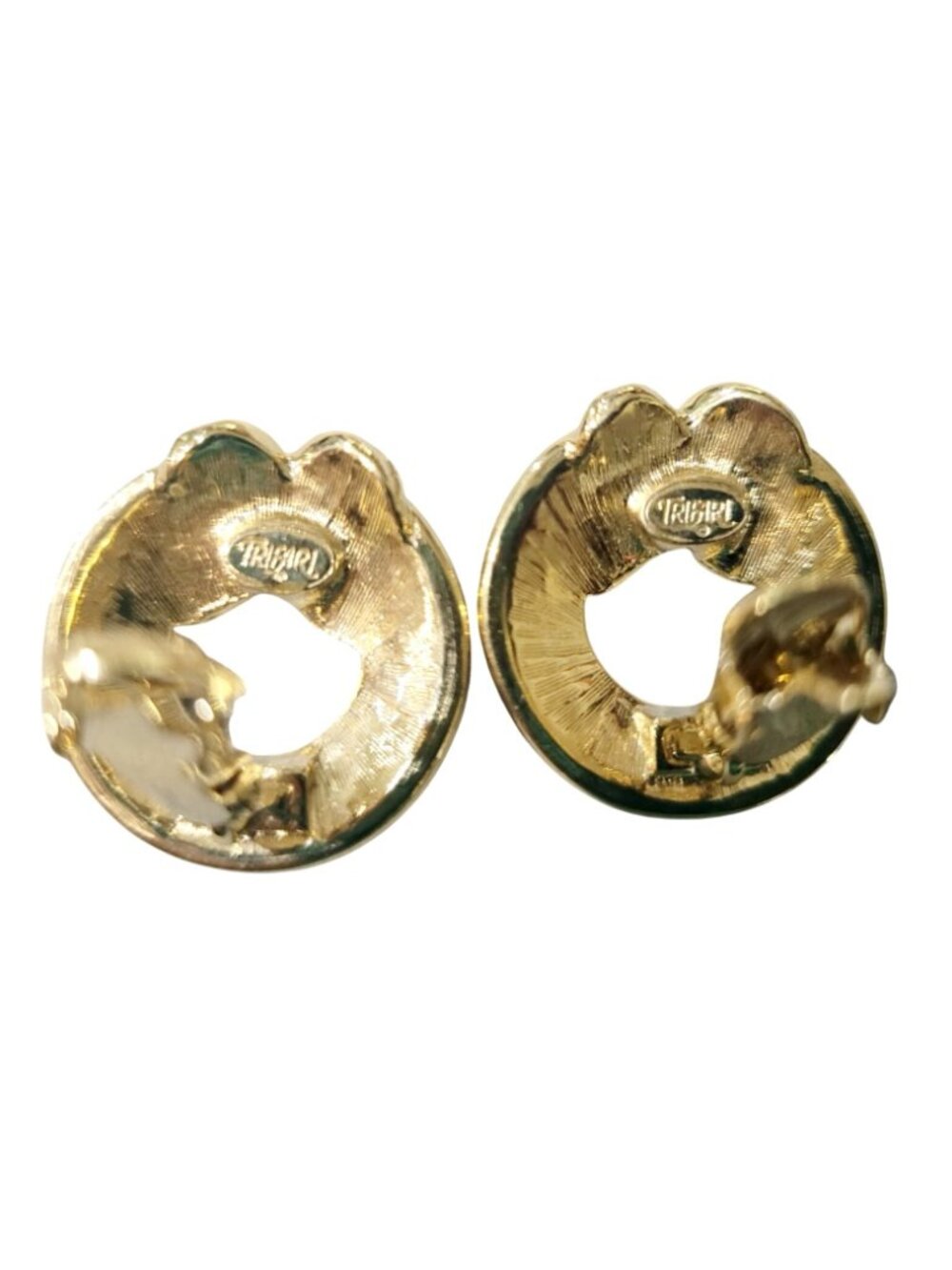 Vintage Trifari Gold Tone Knot Red Enamel Clip on Earrings 1980s Statement - Picture 6 of 8